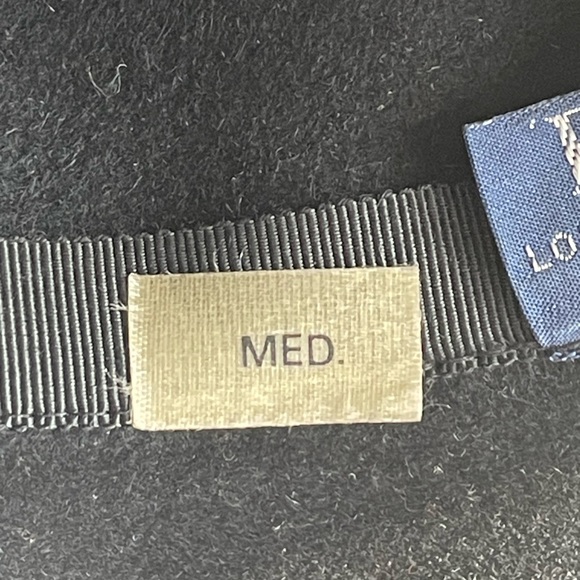 Burberry’s Rabbit feather fedora - Picture 8 of 8